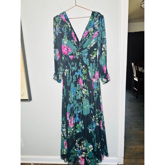 BADGLEY MISCHKA Black Green Floral Long Sleeve V-Neck Pleated Gown Size 4 - Picture 5 of 12